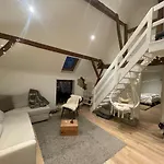 Petit Duplex Cosy Coup De Coeur, Dans Ferme De Charme Du 18 E Siecle Au Milieu Des Champs * Bossut-Gottechain