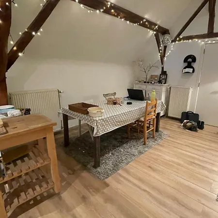 شقة Petit Duplex Cosy Coup De Coeur, Dans Ferme De Charme Du 18 E Siecle Au Milieu Des Champs